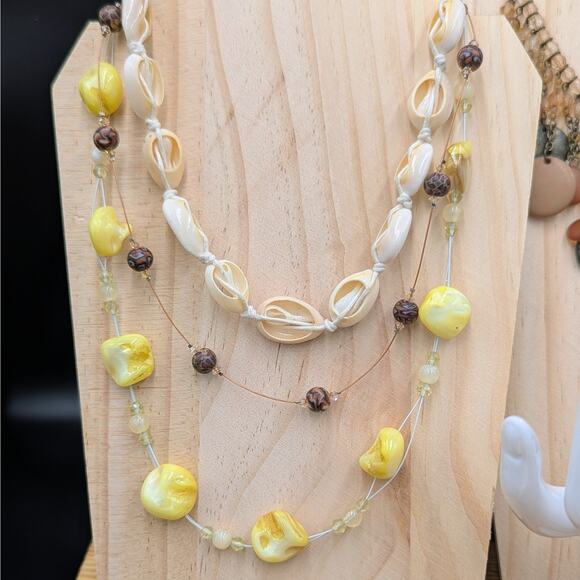 Boho Designer Jewelry Bundle – 11 Pieces – Premier Designs, Tagua Nut & Shell - Picture 7 of 9